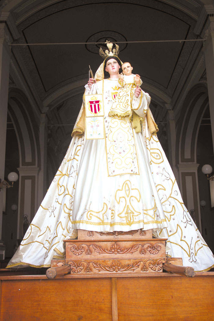 Matagalpa Y Leon Festejan A Virgen De La Merced