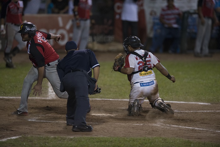 Comisión de Beisbol anula tercer partido entre Bóer y Matagalpa - La Prensa (Nicaragua)